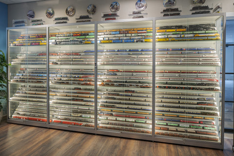Large Display Cabinet - V2000